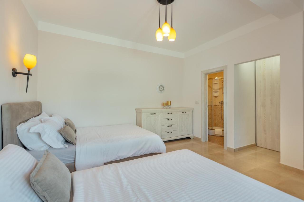 Villa Milami โกตอร์ ภายนอก รูปภาพ