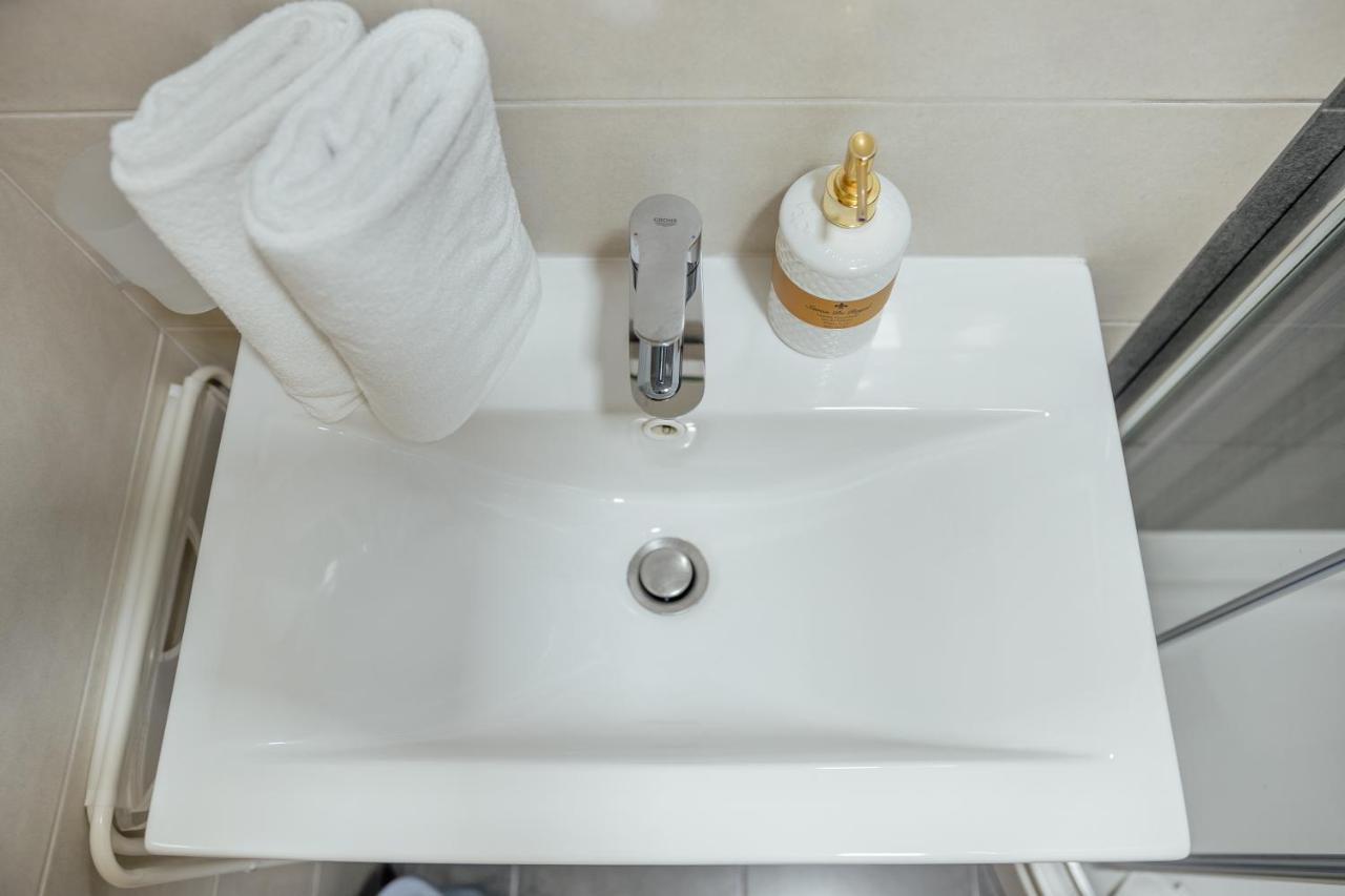 Villa Milami โกตอร์ ภายนอก รูปภาพ